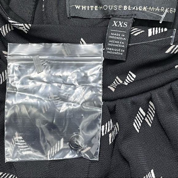 WHBM Mock Neck Sleeveless Print Tank Black XXS - Picture 4 of 5